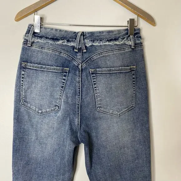 GOOD AMERICAN Good Waist Extreme Deep V Jeans - Picture 8 of 9